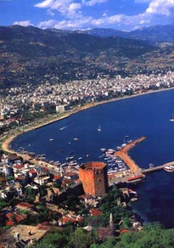 Íàé-äîáðèòå ÷åòèðè çâåçäíè õîòåëè â Àëàíèÿ